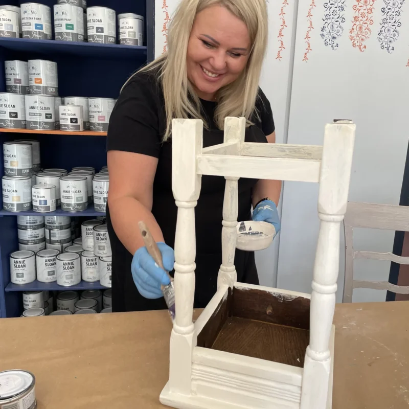 Warsztaty stylizacji mebli II stopnia w Toruniu - obrazek 3