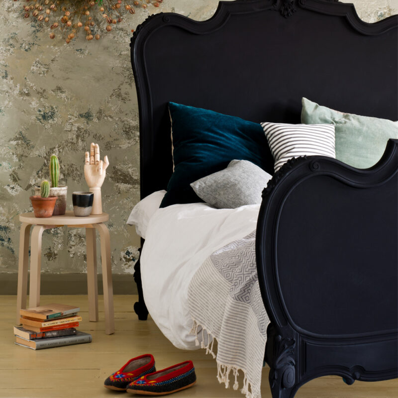 Farba kredowa do mebli w kolorze Athenian Black 1L - obrazek 4