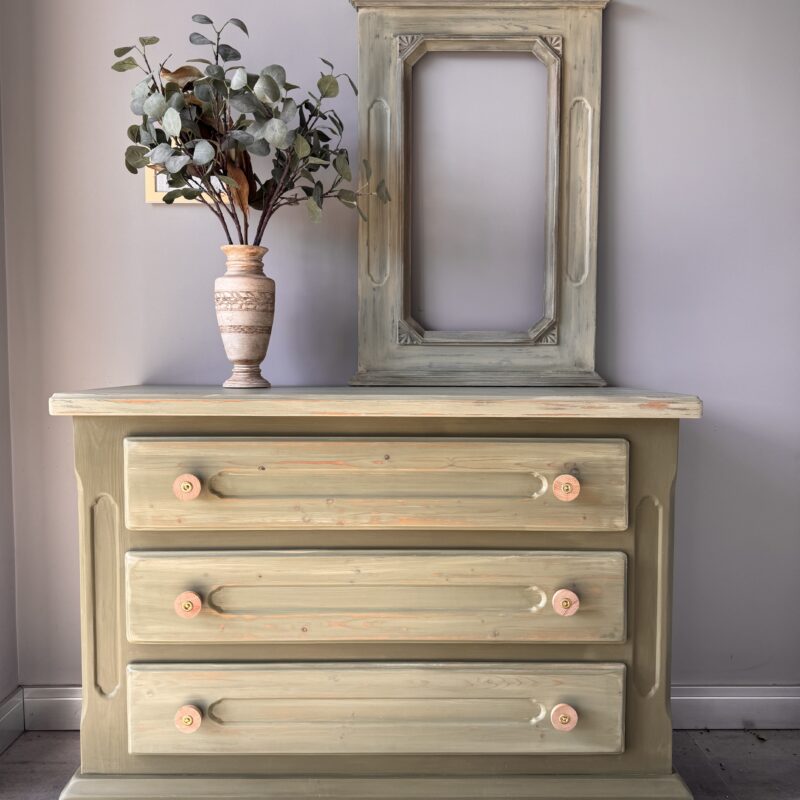 Komoda z lustrem - obrazek 1